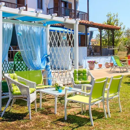Maras Marinas Open All Year Nikiti (Sithonia)